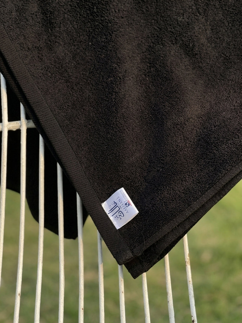 Black | Aaliyan's Signature Bath Towel
